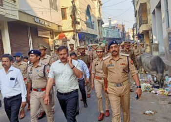 ताजनगरी में चप्पे-चप्पे पर पुलिस और प्रशासन की नजर