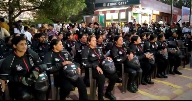 महिला सशक्तिकरण का CRPF महिला राइडर्स ने दिया संदेश