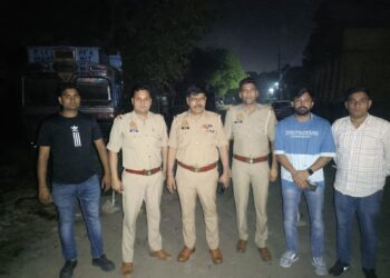 हरीपर्वत और खंदौली में मुठभेड़, तीन बदमाशों को लगी गोली