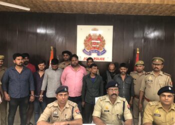 नारकोटिक्स और पुलिस ने पकड़ा करीब दो कुंटल नशीला पदार्थ