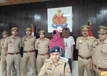 न्यू आगरा थाना पुलिस ने पकड़े दो शातिर लुटेरे
