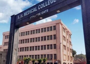 एसएन के प्लास्टिक सर्जरी व नाक कान गले विभाग द्वारा की गई जटिल सर्जरी