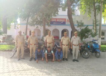मलपुरा पुलिस ने शातिर तीन वाहन चोरों को पकड़ा