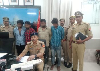 हाईवे पर वाहनों को लूटकर सस्ते में बेच देते थे शातिर