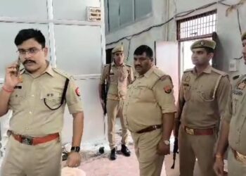 आगरा में नारकोटिक्स की बड़ी कार्रवाई, पांच करोड़ की नकली दवाएं पकड़ी