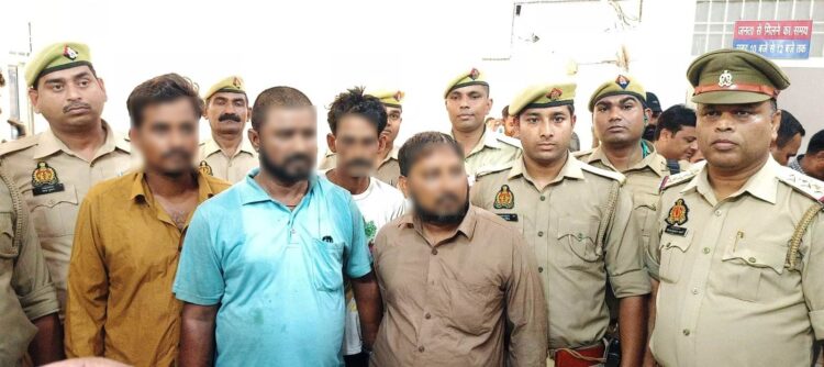 सदर में लाखों की हुई चोरी का खुलासा ,चार चोर पकड़े