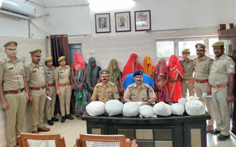 बाह पुलिस ने नशीले पदार्थ के साथ बावरिया गैंग की सात शातिर महिलाएं पकड़ीं