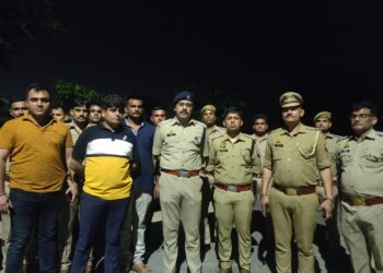 लुटेरे से हुई पुलिस की मुठभेड़, पैर में गोली लगने से हुआ घायल