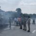दिल्ली से गोरखपुर जा रही बस में लगी आग, सवारियों के बीच मची चीख-पुकार