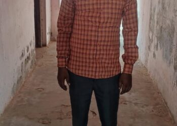 पिता और दो भाइयों की हत्या करने वाले तीन हत्यारोपी गिरफ्तार