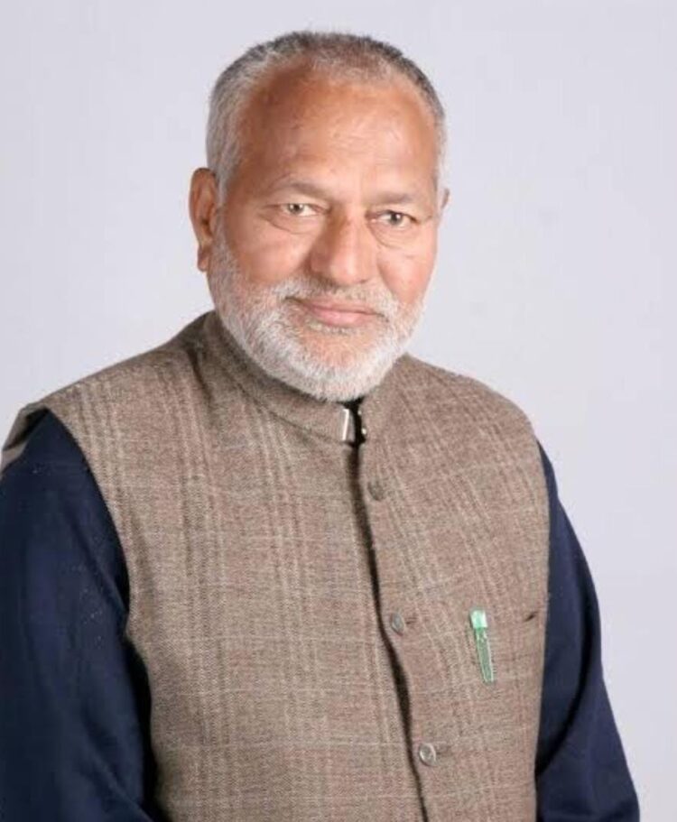 चमत्कार: मौत के आधा घंटे बाद जी उठे भाजपा नेता महेश बघेल