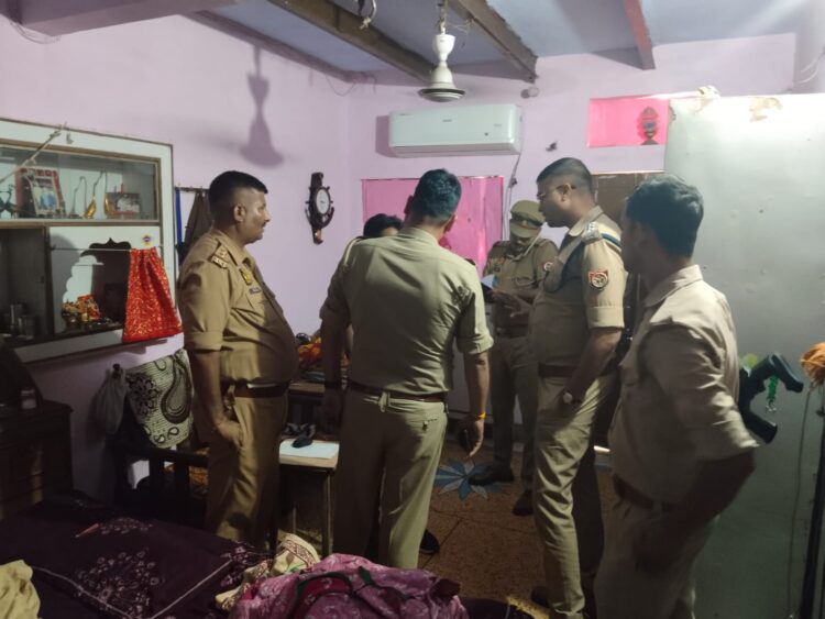 भाजपा नेता को मारी गोली, पुलिस हमलावरों की तलाश में