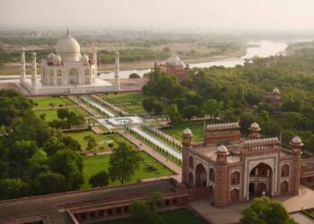 एक ही बस में बैठकर घूम सकेंगे पर्यटक