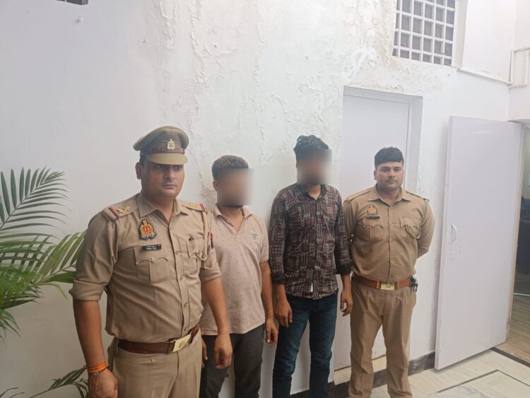 कोरियर कंपनी के कर्मचारी ने 45 किलो चांदी की थी गायब