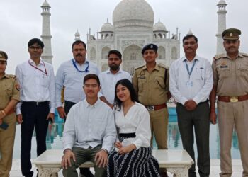 इंडोनेशिया गणराज्य के प्रतिनिधिमंडल ने ताजमहल की खूबसूरती का दीदार किया