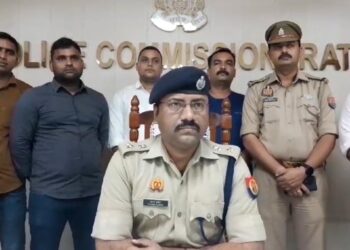 व्यापारी ने आत्महत्या की थी, चाकू खरीदे जाने से हुआ खुलासा