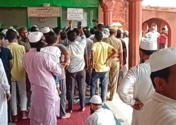जामा मस्जिद में इंतजामिया कमेटी और शहर मुफ्ती में हुआ विवाद