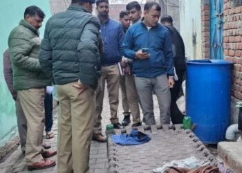 पशुओं के बाड़े में सोते वृद्ध की हत्या कर भैंस ले गए चोर