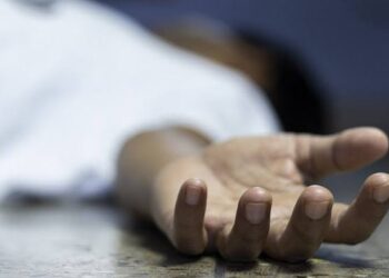 शादी के आठवें दिन नवविवाहिता का शव फंदे पर लटका मिला