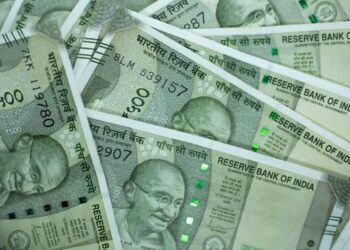 थानाध्यक्ष के थैले वाली प्रारंभिक जांच निष्कर्ष से पहले रातों रात ट्रांसफर