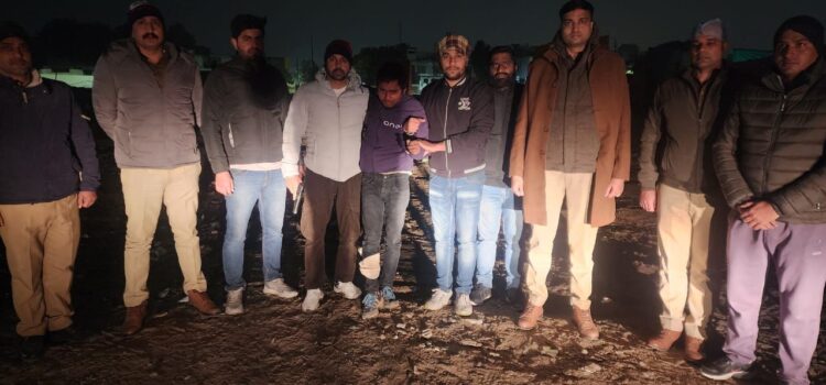 सेवानिवृत्त आइएएस के घर लूट करने वाले बदमाशों से मुठभेड़
