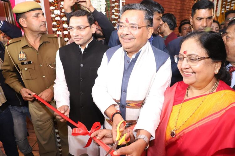 रोमांटिक गानों के बादशाह जावेद अली ने अपने अंदाज से आगराइट्स का दिल जीत लिया