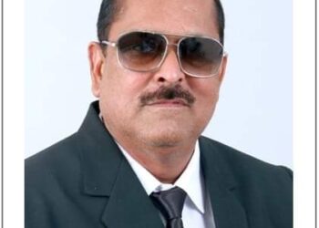 थानाध्यक्ष, चौकी प्रभारी और कई पुलिसकर्मी फ्लैट से खींच कर ले गए मेरे पति को उसके बाद नीचे फेंक दिया