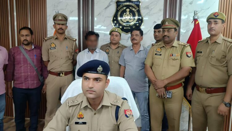 एसटीएफ और हरीपर्वत थाना पुलिस ने पिस्टल सप्लायर को किया गिरफ्तार