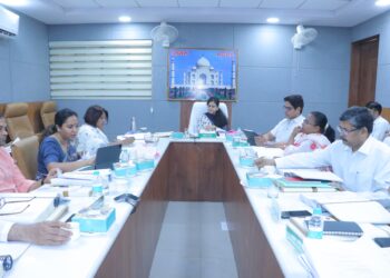 एडीए की ध्वस्तीकरण की कार्यवाही से मंडलायुक्त नजर आईं असंतुष्ट