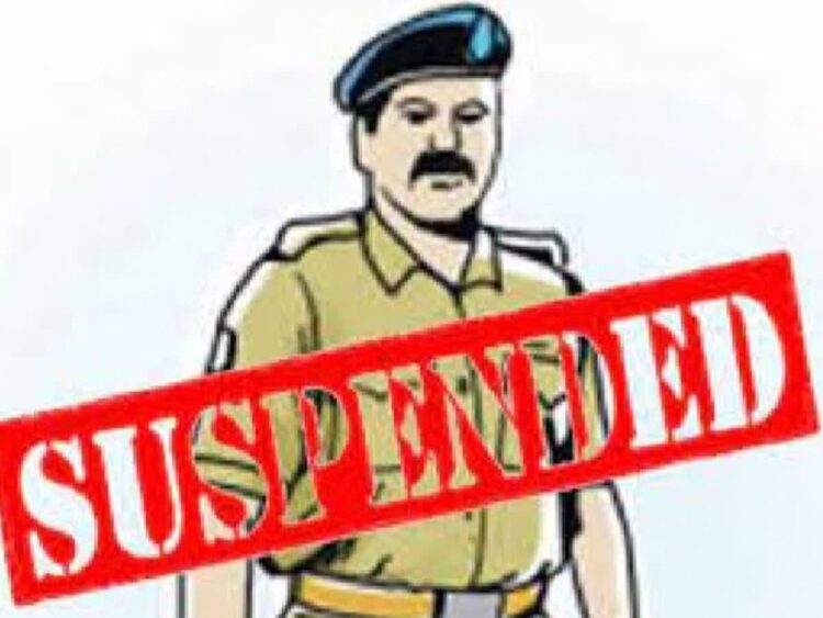 आगरा कमिश्नरेट में भ्रष्टाचार चरम पर, 25 पुलिसकर्मी और हुए निलंबित, 24 घंटे में हुए 56