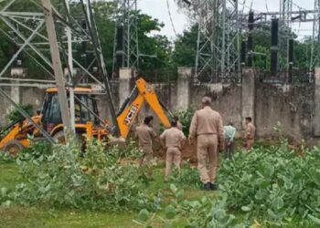 युवक की प्रेमिका के पति ने दोस्तों के साथ मिलकर की हत्या, 30 दिन बाद मिला कंकाल