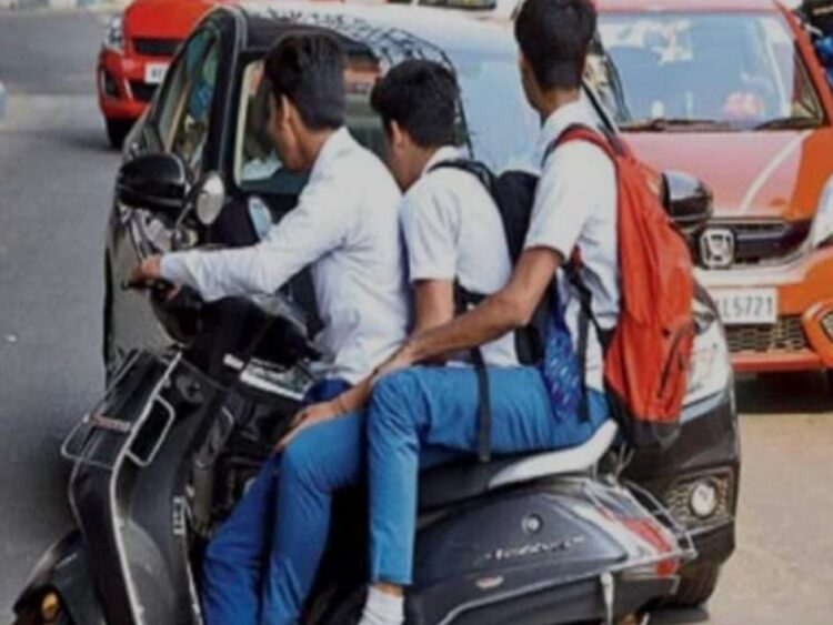 नाबालिगों को वाहन देना पड़ेगा भारी, होगा मुकदमा दर्ज
