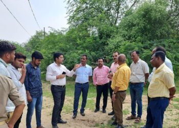 परिक्रमा मार्ग को 24 घंटे में दुरुस्त करने का नगरायुक्त ने दिया अल्टीमेटम