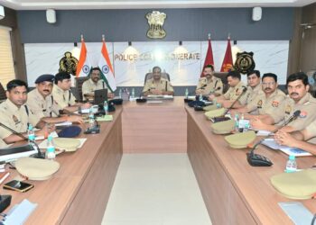 थानों में इंस्पेक्टर क्राइम का हाल डाक मुंशी से भी बुरा, आखिर क्यों बोले कमिश्नर, जानें