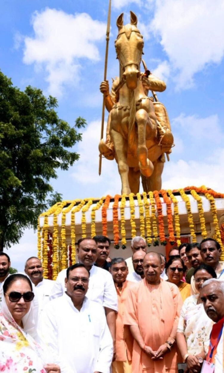 राष्ट सर्वोपरि है, बटेंगे तो कटेंगे, एक रहेंगे नेक रहेंगे, सुरक्षित रहेंगे: योगी आदित्यनाथ