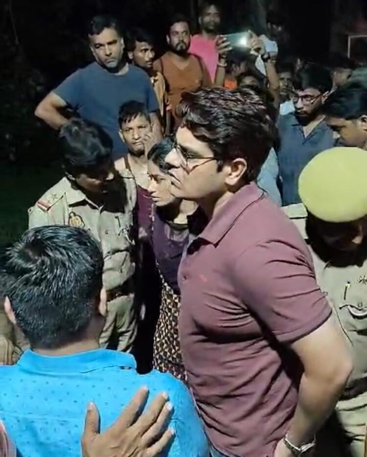 जिलाधिकारी आवास की दीवार गिरी, एक बच्ची की मौत, चार लोग घायल