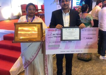 स्वच्छ वायु सर्वेक्षण 2023-24 में उम्दा प्रदर्शन के लिए आगरा शहर सम्मानित