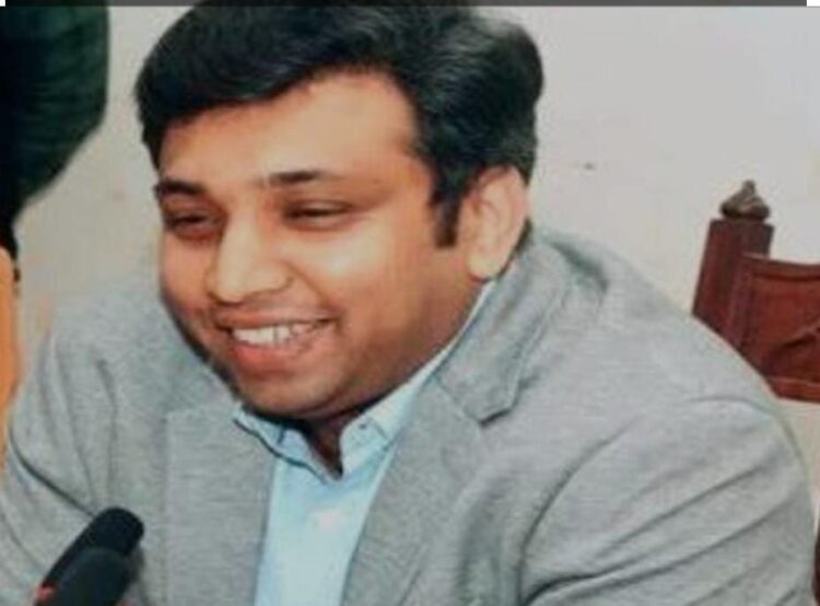 आज चार्ज लेंगे नवागत जिलाधिकारी अरविंद मलप्पा बंगारी