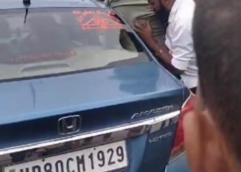 दिनदहाड़े युवकों ने दिखाई गुंडई, रामबाग चौकी के पास से एक युवक का अपहरण करके ले गए