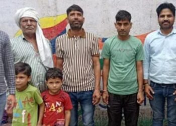 22 साल बाद जब बेटा घर वालों से मिला तो नजारा देखते बन रहा था