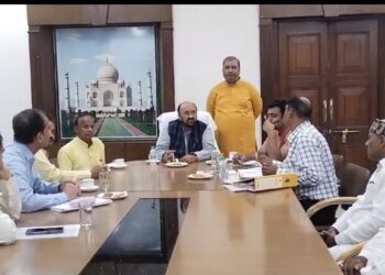 मेट्रो निर्माण की वजह से हुए नुकसान की गृह स्वामियों को भरपाई करे मेट्रो प्रशासन: योगेंद्र उपाध्याय