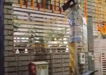 हार्डवेयर कारोबारी के घर में पांच मौत के बाद नटराजपुरम में रहा सन्नाटा