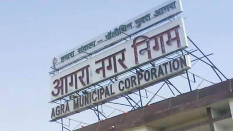 नगर निगम ताजगंज में 70 साल पुराने नाले का कराएगा जीर्णोद्धार