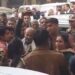 बॉयफ्रेंड से कोर्ट मैरिज करने की सूचना पर दीवानी में पहुंचे घर वाले, हंगामा