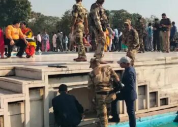 ताजमहल को बम से उड़ाने की धमकी मिलने पर अलर्ट हुईं एजेंसी