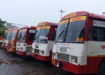 महाकुंभ प्रयागराज के लिए आईएसबीटी से चार स्पेशल बसें