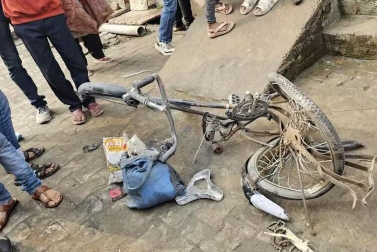 एत्माउद्दौला में गुब्बारे वाले के सिलेंडर में हुआ ब्लास्ट, तीन घायल