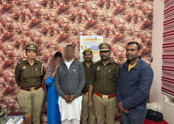 10 साल से फरार चल रहे धोखाधड़ी के दो आरोपियों को पकड़ा