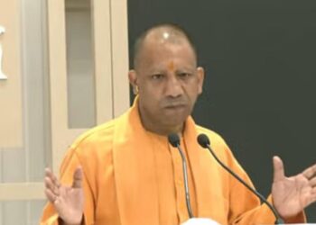 युवा जॉब क्रिएटर बनें: योगी