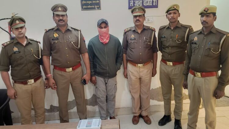 जिस लूट की घटना को ट्रान्स यमुना थाना पुलिस संदिग्ध समझ रही थी वह निकली सही